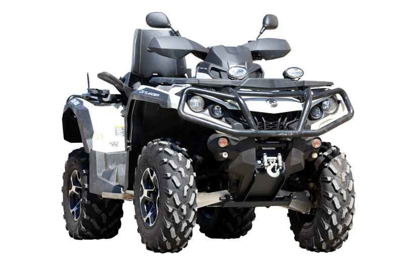 Iron Baltic Etukiinnitteinen puskulevy asennussarja Can-Am G2 Outlander - Image 2