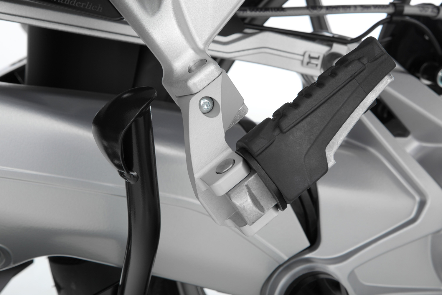 Passenger footrest relocation - silver 1200 GS LC - Image 4