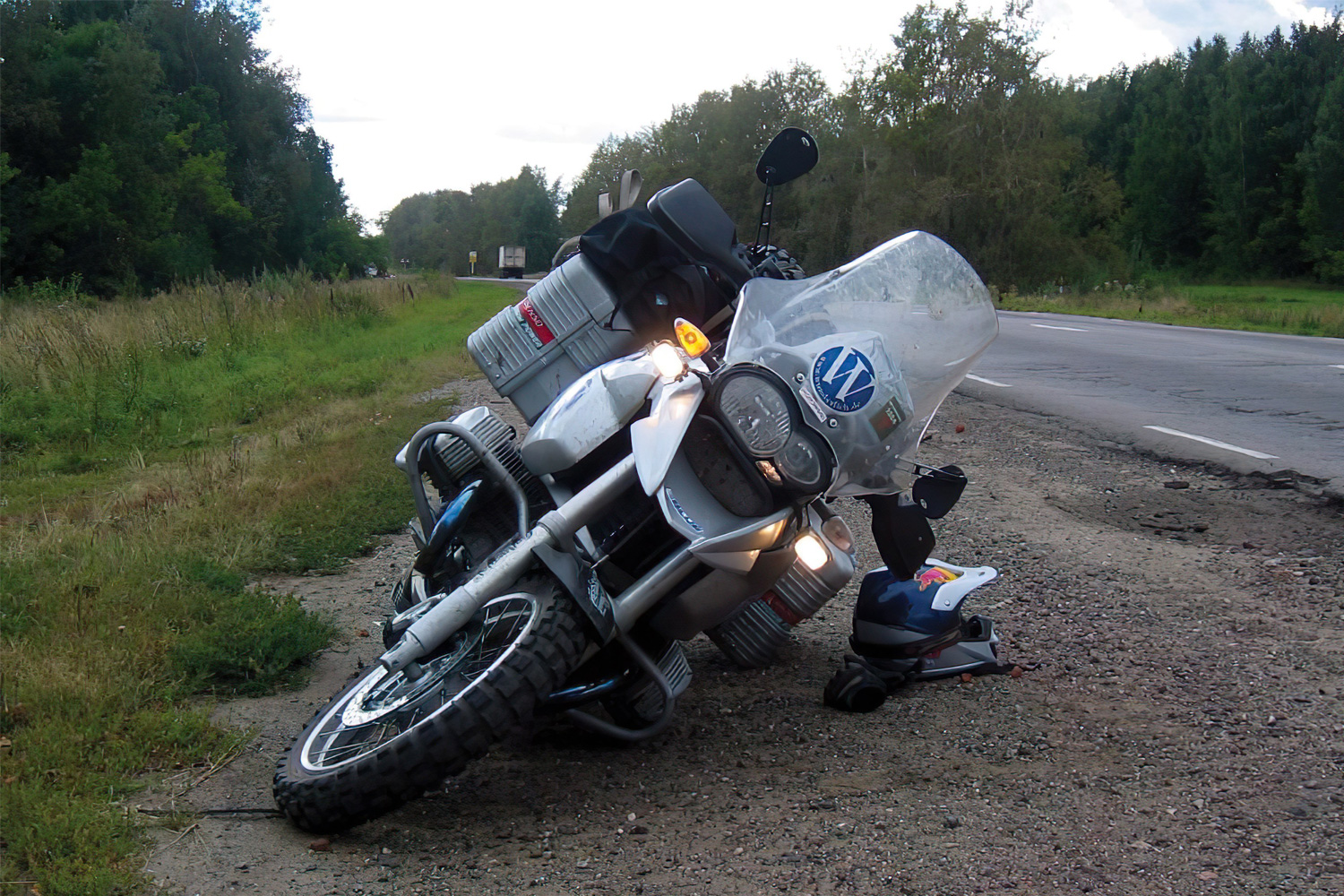 Engine protection bars R 1200 GS/GSA - silver - Image 10
