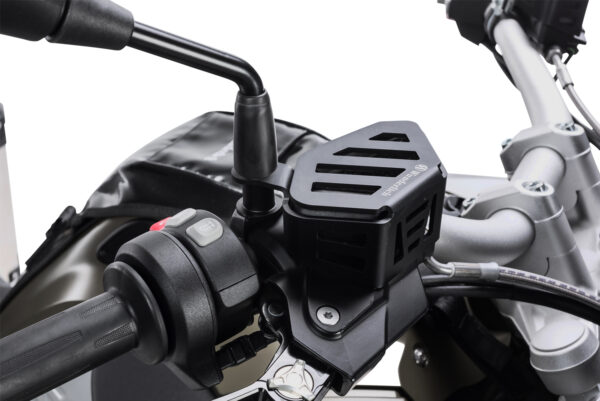 Brake reservoir protector - black  R1200GS/GSA/R   LC 2013- - Image 4