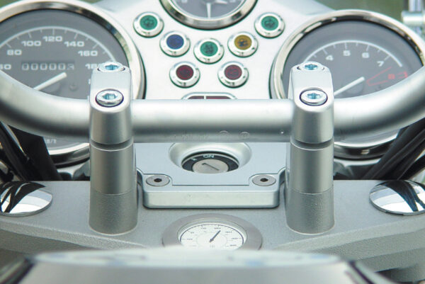 Handlebar riser - 25mm - silver R850/1150/1200 R - Image 4