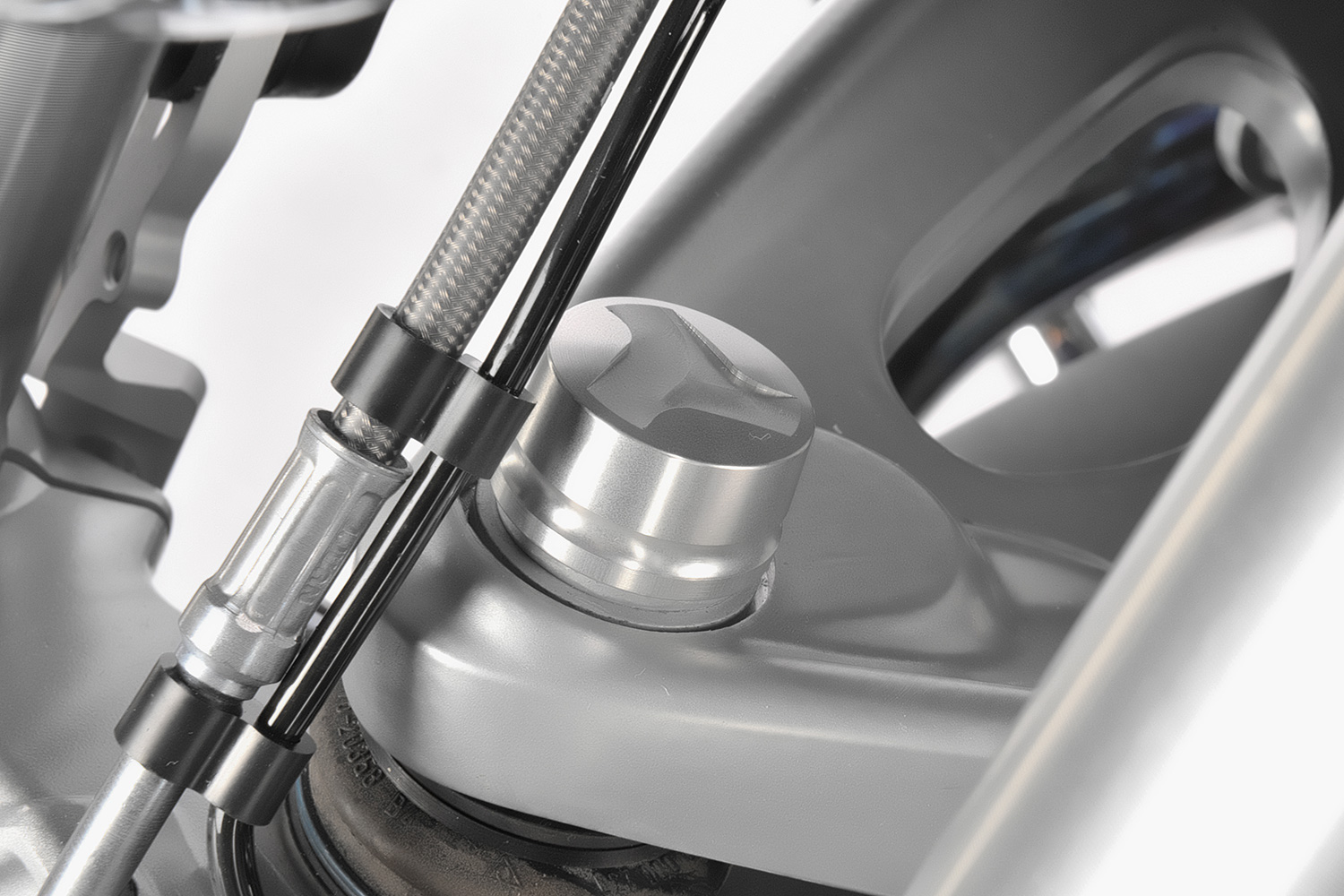 Aluminium cover for Telelever joint - Image 2