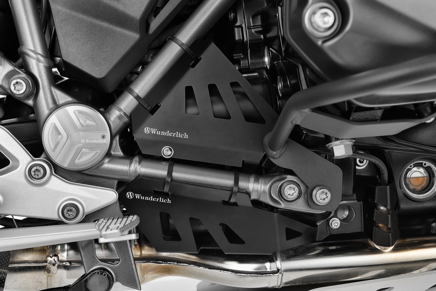 Starter protector - black R1200GS/R/RS LC - Image 4