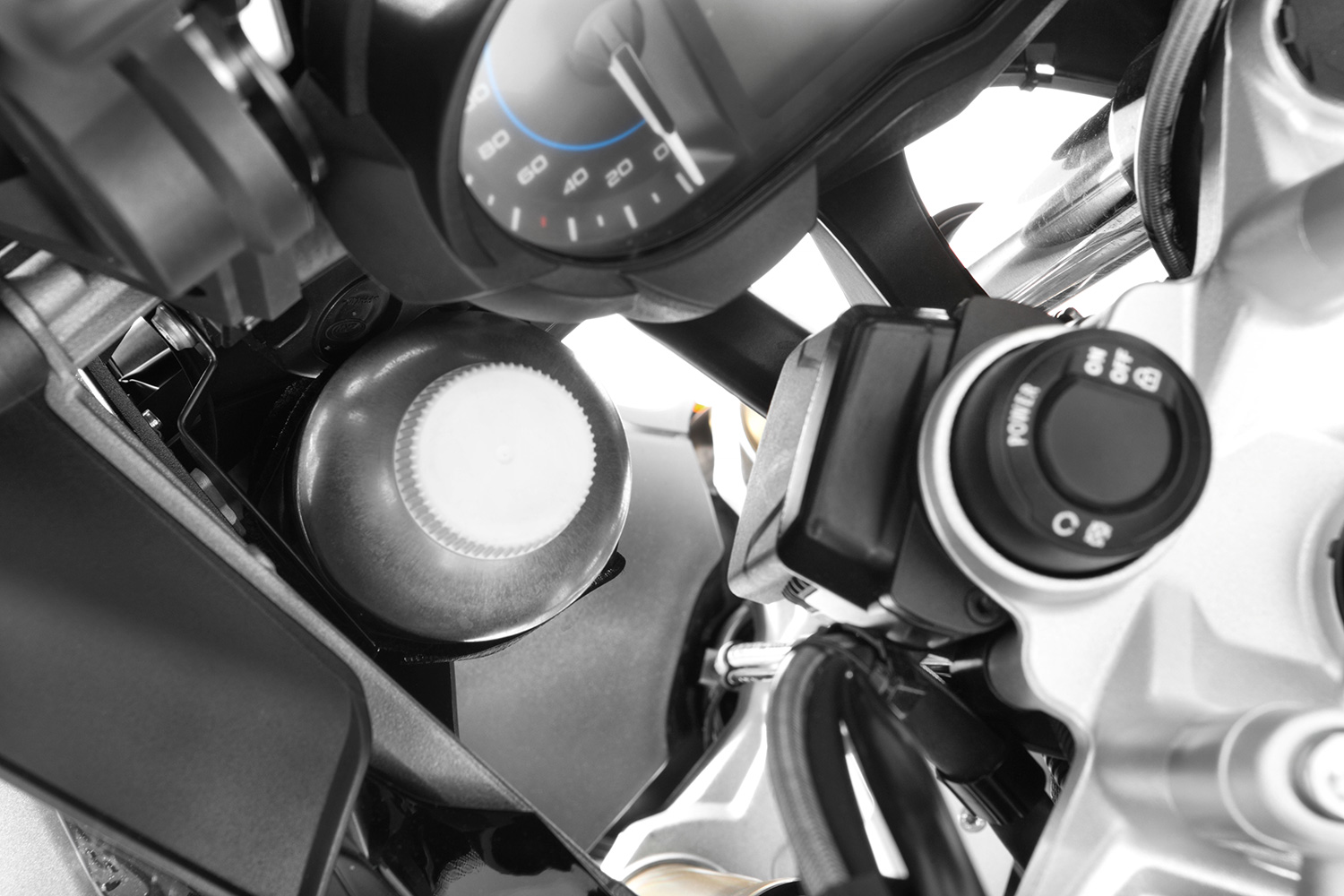 Wunderlich Bottle Holder for - black R 1250 GS/GSA, R 1200GS LC - Image 3
