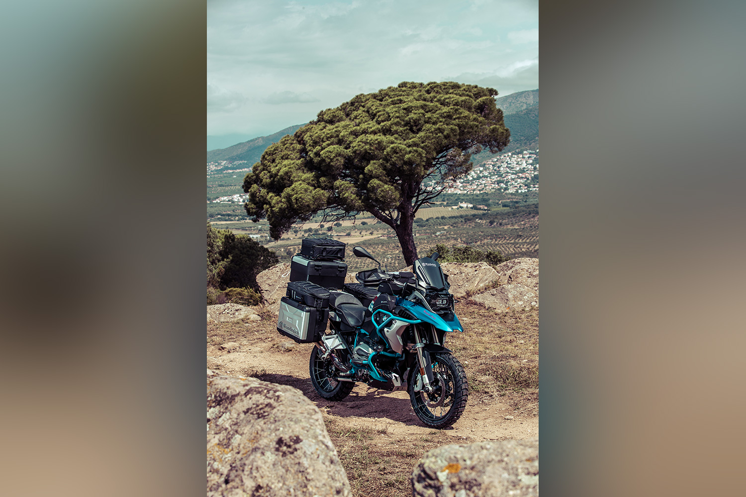 Wunderlich Bottle Holder for - black R 1250 GS/GSA, R 1200GS LC - Image 8