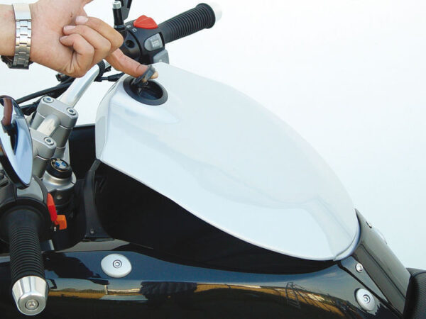 Bay cover - silver F650 CS - Image 2