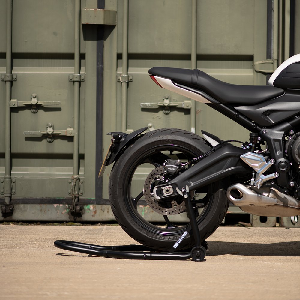 Oxford Black moottoripyöräteline SP821, takarenkaalle musta - Image 4